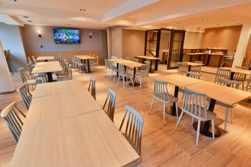 Instalações, M383 Hotel Bariloche in San Carlos de Bariloche