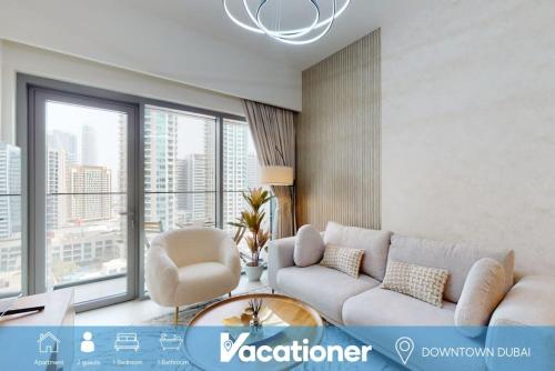 Vacationer Holiday Homes I Elegant 1 Bedroom l City Views l Downtown Dubai, Dubai