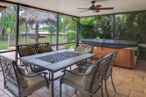 Riverfront Port St Lucie Home Hot Tub and Dock!