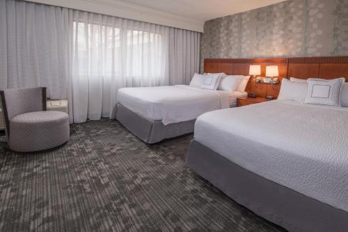 Courtyard by Marriott Fairfax Fair Oaks - image 8