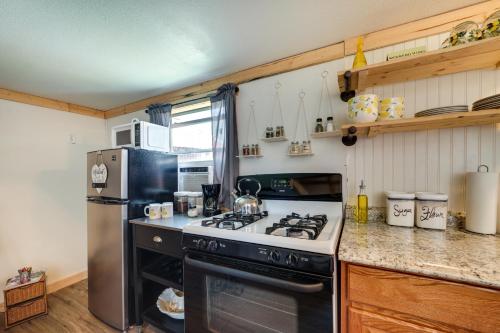 Charming Oklahoma Retreat with Grill - Pets Welcome! detail