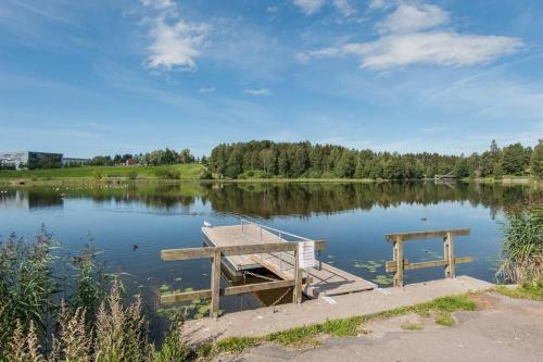Aussicht, Demims Apartments Lorenskog - 15mins to Oslo, close to Ahus & SNØ - parking available in Rasta