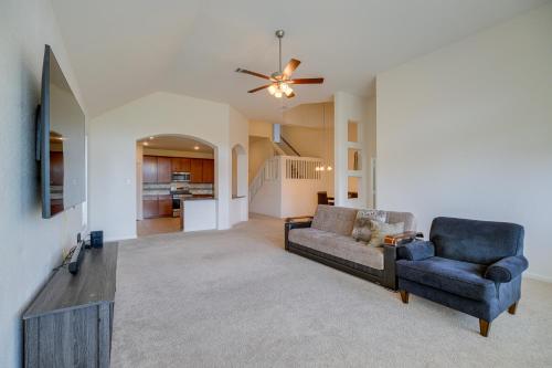 Spacious Texas Vacation Rental with Community Pool! in Humble, USA