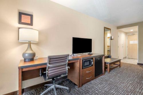 Comfort Inn & Suites Orem - Provo