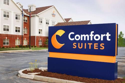 Comfort Suites Milwaukee Airport