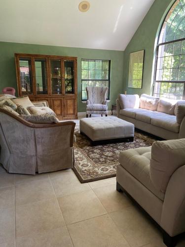 Awesome shared Villa 20 minutes from the beach in Melbourne, USA