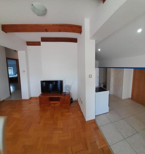 Apartment Bravo Budva - image 12