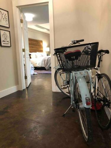 Spacious Old Mandeville Apartment on Bike Path