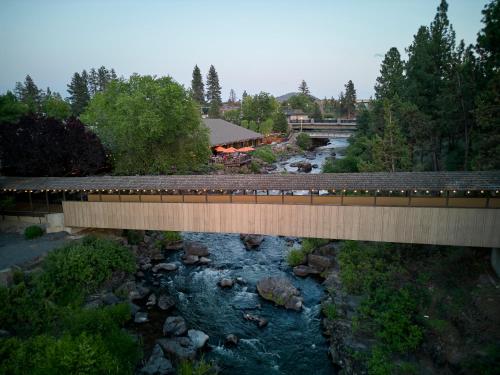 Riverhouse on the Deschutes - image 11