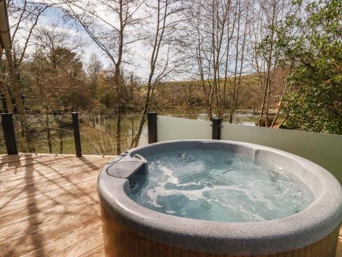 Exterior view, 4 Water's Edge in Lanreath