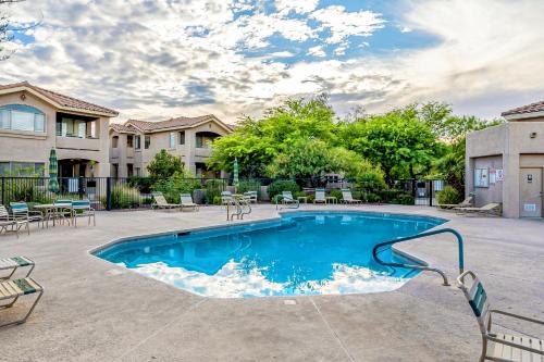 Luxury 3BD/2BA Home Near Tucson w/ Desert Views