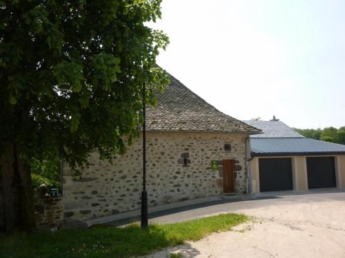 Gîte Espinasse, 4 pièces, 6 personnes - FR-1-742-293 - Location saisonnière - Espinasse