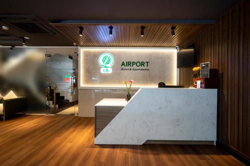 Esterno, La Airport Tan Binh Hotel in Tân Bình