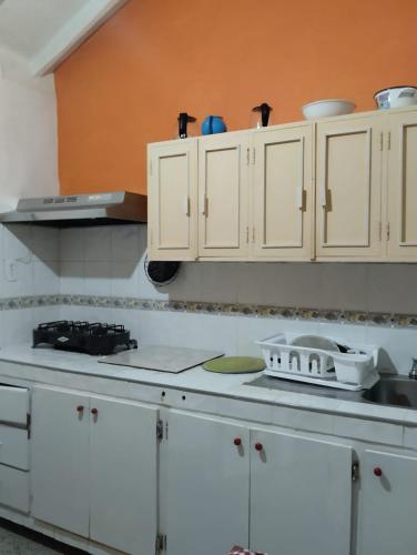 Konyha, Casa Mamá Chelita (Casa Mama Chelita) in Amaga