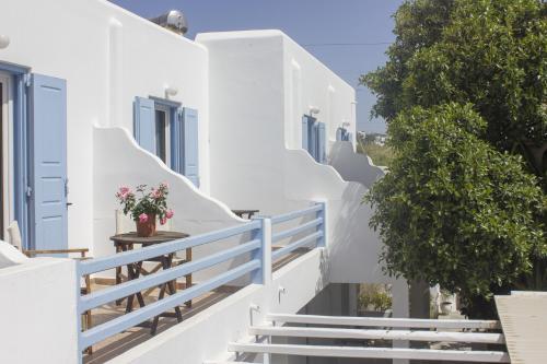 beranda/teres, Sourmeli Garden Hotel in Mykonos