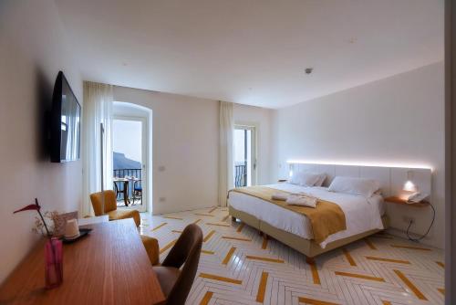 King Room with Sea View