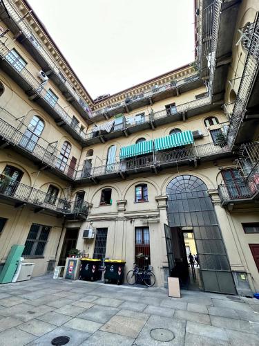 Casa Saluzzo - Porta Nuova F.S., Turín (fotografie 8)