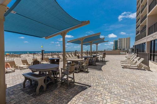 Phoenix X 106 condo in Perdido Beach