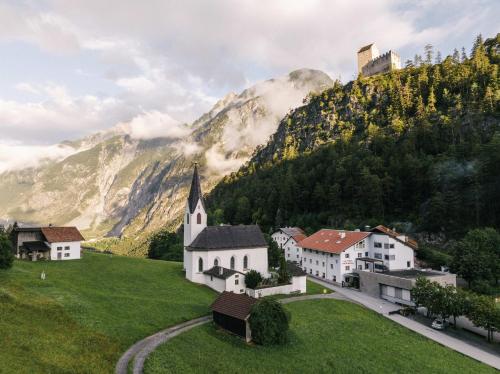 Gasthof Kronburg - Hotel - Zams