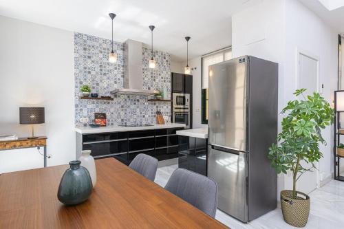 Pozos Dulces Penthouse in Malaga by Solaga Holiday Homes - image 2