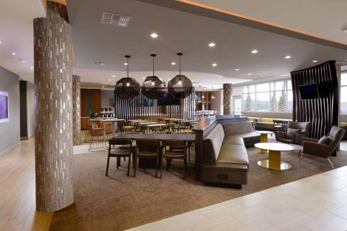 SpringHill Suites by Marriott San Antonio Northwest at The RIM