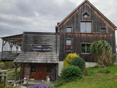 Ferienhaus mit Blick auf den Grimming