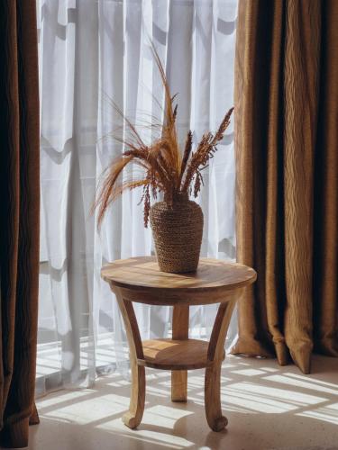 Hillstone U Villa - Tap to explore photos