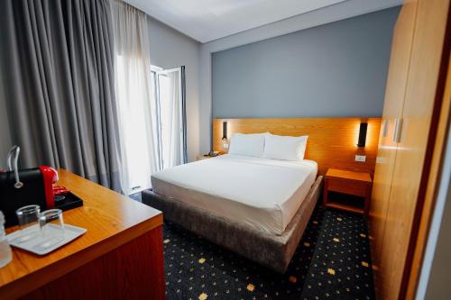 2 bedrooms, 2 beds