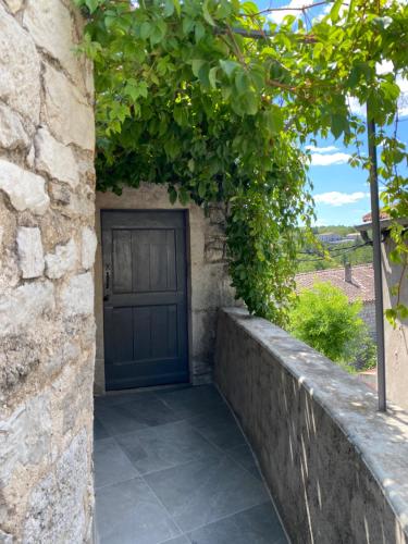 Magnifique maison en coeur de Balazuc, proche plages ardèche