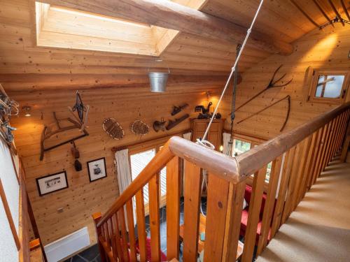 Chalet chaleureux près du centre avec cheminée et vue montagne - FR-1-688-4 (Chalet chaleureux pres du centre avec cheminee et vue montagne - FR-1-688-4) in โมเรล