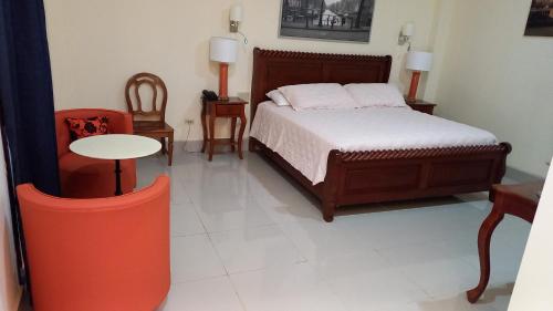 483285691 GRAN HOTEL VICTORIA