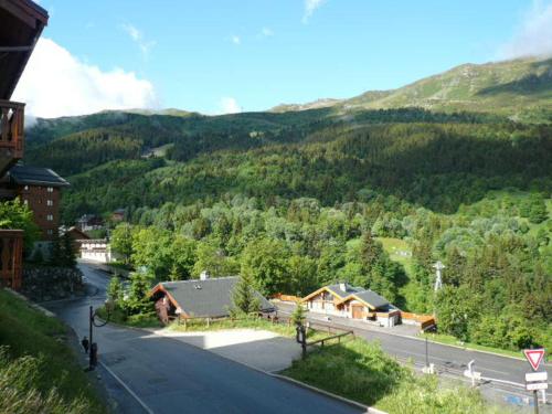 Appartement 3 pièces avec parking à Méribel - FR-1-411-187 (Appartement 3 pieces avec parking a Meribel - FR-1-411-187) in Lezeretta