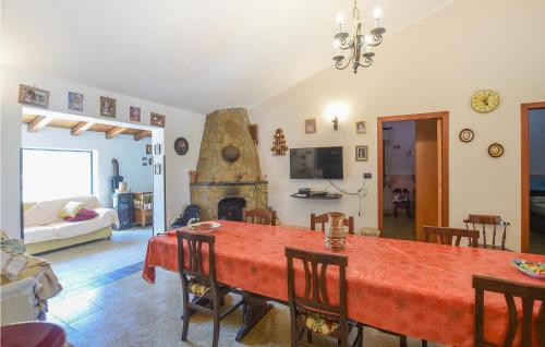 Lovely Home In Melilli With Kitchenette