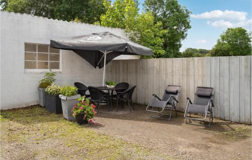  Nice Apartment In Krus With Wifi And 2 Bedrooms in Kruså