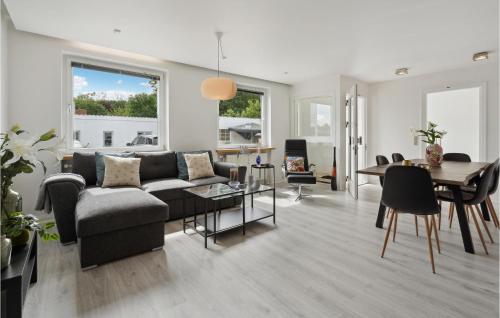  Nice Apartment In Krus With Wifi And 2 Bedrooms in Kruså