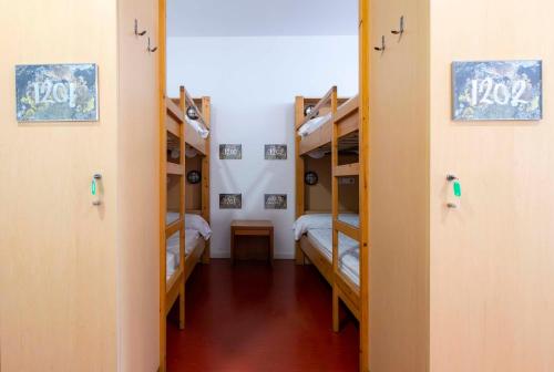 Inout - image 6