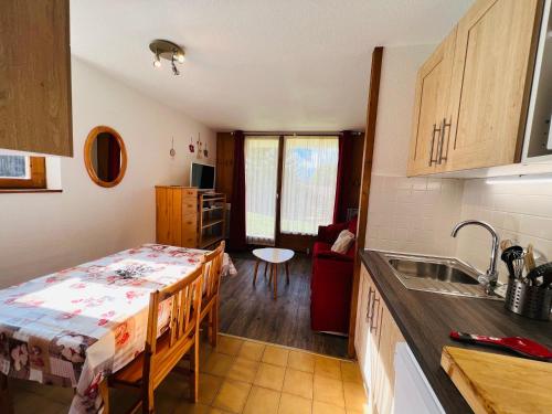 Appartement Les Saisies, 2 pièces, 5 personnes - FR-1-293-196 - Location saisonnière - Hauteluce