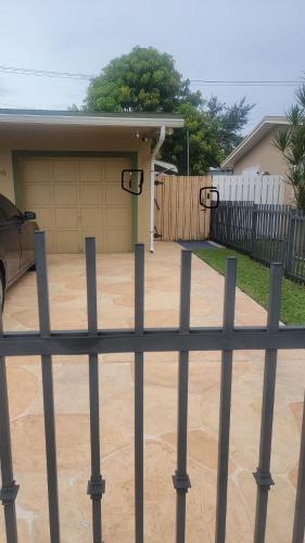 Entrance, Tiny Efficiency All-In-1 in Sunrise