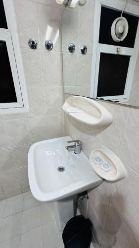 Royal Prince Hotel - image 4
