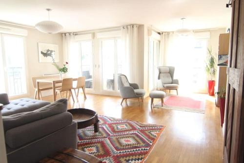 3 pièces de 84 m2 avec terrasse - Paris sud - Location saisonnière - Issy-les-Moulineaux