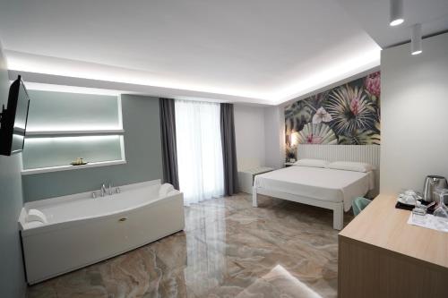 Harmony Tropea Rooms & Suites