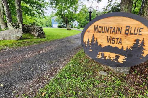 Mountain Blue Vista - Luxury retreat near Ski resorts with Pond, Firepit and Hot Tub