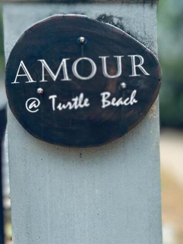 AMOUR AT TURTLE BEACH