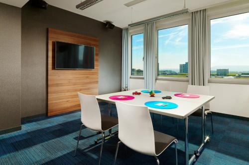 Aloft Stuttgart - image 13