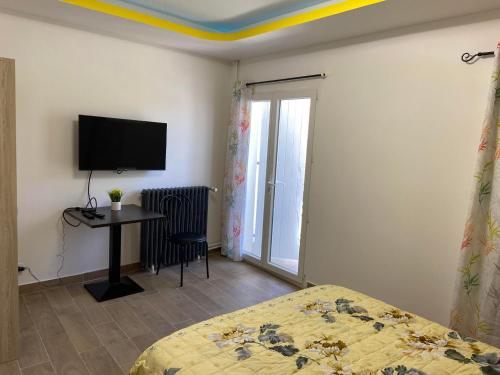 Chambres n°4 (1-2pers) + Balcon - Accommodation - Prayssac