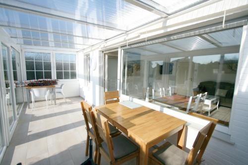 Holiday Home image 9