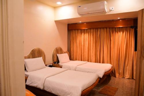 Hotel Shripad Continental