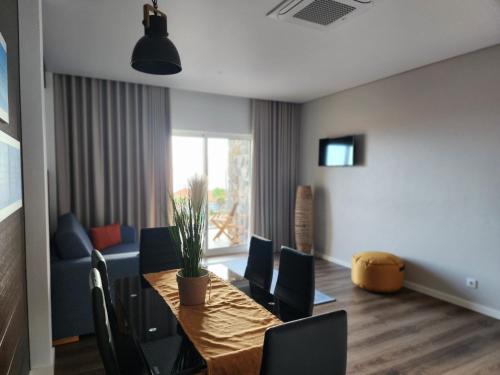 Rosegarden View in อูร์เซลินา