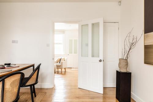 The Broadway Bath - 2 Bedrooms with parking, Central Bath, Bath (Foto 7)