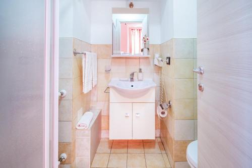 B&B Rome's Angel - image 6